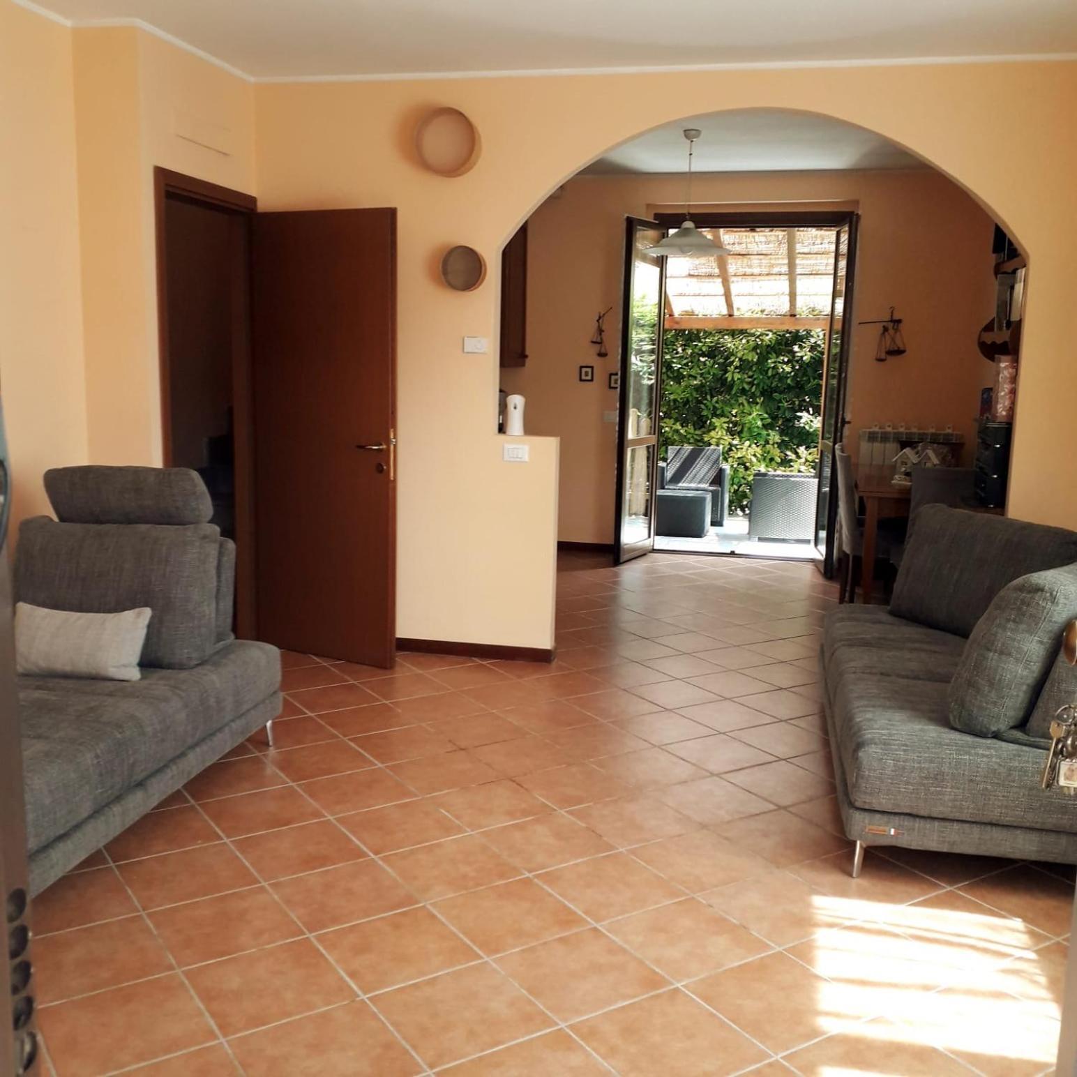 Bed and Breakfast Beb Ulivo Santa Giuletta Экстерьер фото
